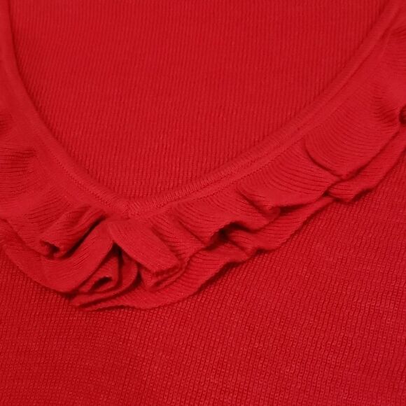 Red ruffle v neck sweater - Picture 2 of 2